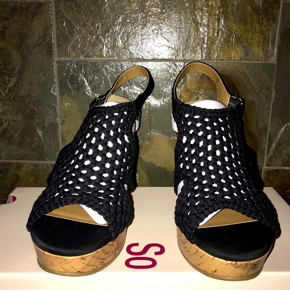 Shoes - Picture 1 of 1